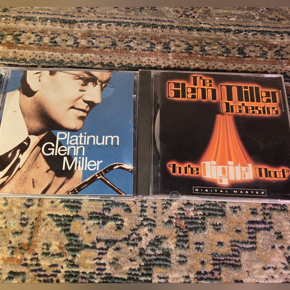 Lot Of 2 Cds The Glenn Miller Orchestra Platinum & In The Digital Mood